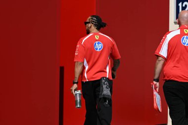 F1Testing GP F12026, 20 Şubat, Manama, Bahreyn - Formula 1 Lewis Hamilton Ferrari sürücüsü