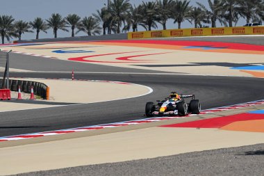 F1Testing GP F1 2026 on February 20 at Manama, Bahrain - Formula 1 Arvid Lindblad driver for Racing Bulls