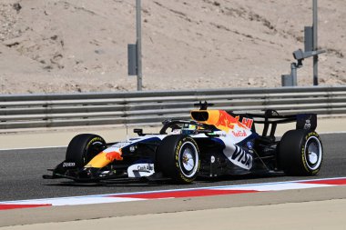 F1Testing GP F12026 20 Şubat, Manama, Bahreyn - Formula 1 Yarış Bulls Arvid Lindblad sürücüsü