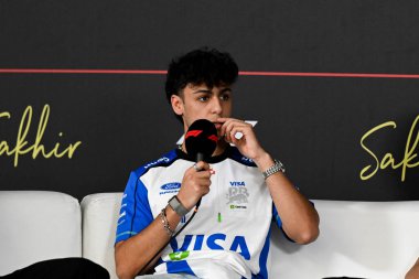 F1Testing GP F12026 20 Şubat, Manama, Bahreyn - Formula 1 Yarış Bulls Arvid Lindblad sürücüsü