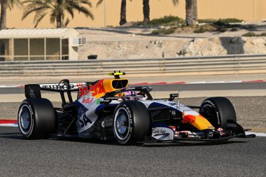 F1Testing GP F12026 20 Şubat 'ta Manama, Bahreyn' de Formula 1 'de yarışçı Bulls sürücüsü Liam Lawson