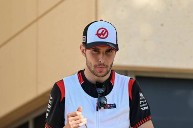 F1Testing GP F12026 20 Şubat, Manama, Bahreyn - Haas için Formula 1 Esteban Ocon sürücüsü