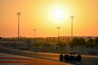 F1Testing GP F12026 20 Şubat, Manama, Bahreyn - McLaren için Formula 1 Lando Norris sürücüsü