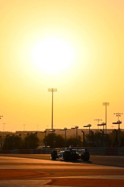 F1Testing GP F12026 20 Şubat 'ta Manama, Bahreyn' de Mercedes sürücüsü George Russell