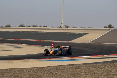 F1Testing GP F12026 20 Şubat, Manama, Bahreyn - Formula 1 Yarış Bulls Arvid Lindblad sürücüsü