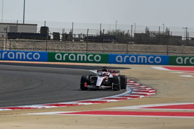 F1Testing GP F1 2026 on February 20 at Manama, Bahrain - Formula 1 Esteban Ocon driver for Haas