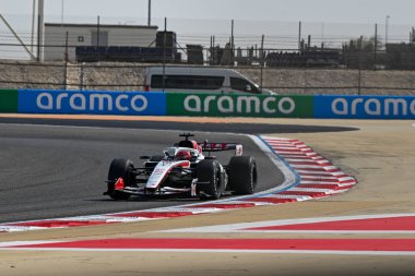 F1Testing GP F1 2026 on February 20 at Manama, Bahrain - Formula 1 Esteban Ocon driver for Haas