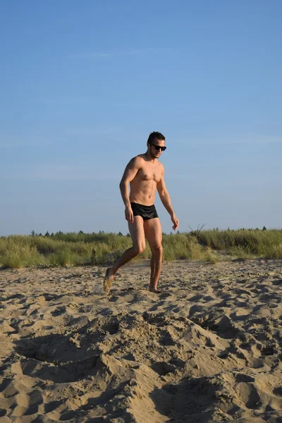 Training op het strand — Stockfoto