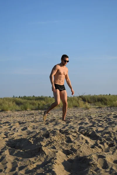 Workout on the beach — Stock Photo, Image