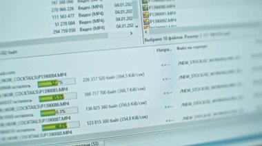 FTP bilgisayar programı üzerinden dosya indiriliyor