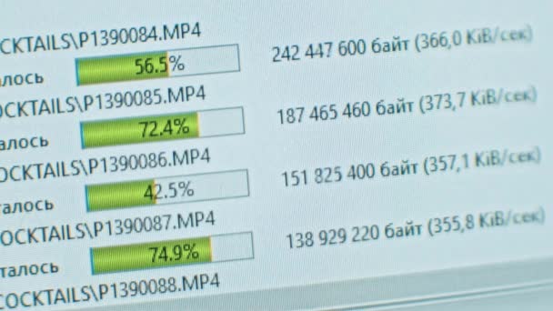 Fájlok letöltése FTP számítógépes programmal — Stock videók