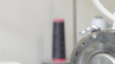 Dikiş Makinesinin Bir Parçası