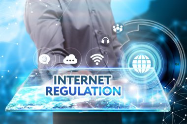 Ekonomi, teknoloji, Internet ve ağ kavramı. Genç busine