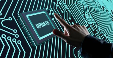 İnternet, iş, teknoloji ve ağ konsepti. Yazılım bilgisayar programını güncelle