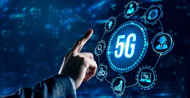 İnternet, iş, teknoloji ve ağ konsepti. 6G ağı konsepti, yüksek hızlı mobil internet, yeni nesil ağlar.