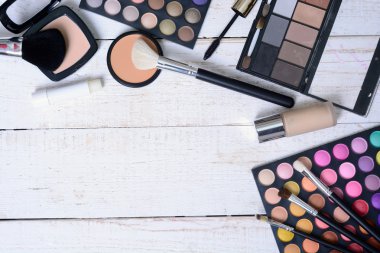 kozmetik ve makyaj fırçası 