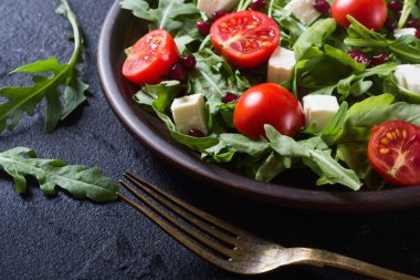 Taze bahar salatası