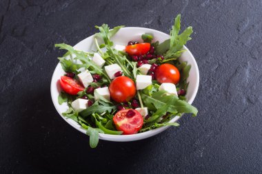 Rucola taze bahar salatası