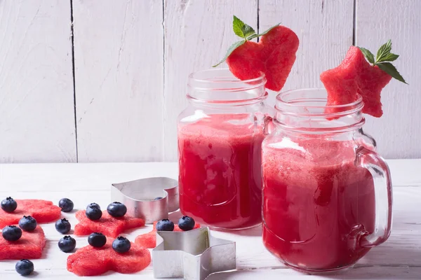 Wassermelonengetränk im Glas — Stockfoto