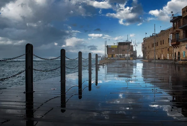Tormenta del invierno en el puerto de Jaffa — Foto de Stock
