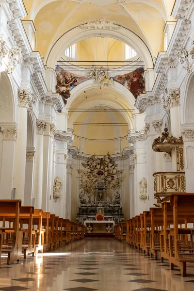 Noto, Sicilya, İtalya -16 Eylül 2025: San Carlo al Corso Barok tarzı Kilise, San Carlo Borromeo, Noto, Sicilya, İtalya 'ya ithaf edilmiştir.