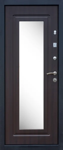 Entrada porta de metal — Fotografia de Stock