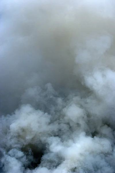 Nuages de fumée — Photo