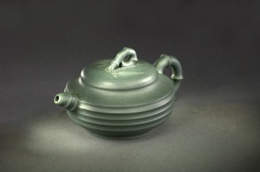 Yeşil çay çaydanlık