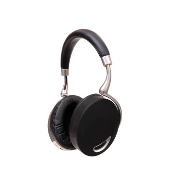 Beyaz arkaplanda izole edilmiş siyah kablosuz kulaklıklar