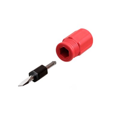 Onarım ve kurulum için el araçları: beyaz arkaplanda izole edilmiş tornavida