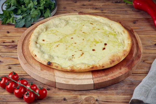 Pizza Hússal Zöldséggel Gombával Háttér — Stock Fotó