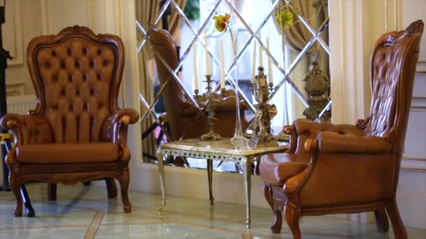 Interior con muebles vintage . — Vídeo de stock