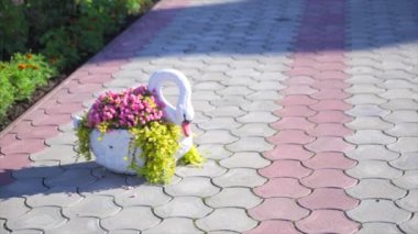 çiçekli dekoratif Kuğu