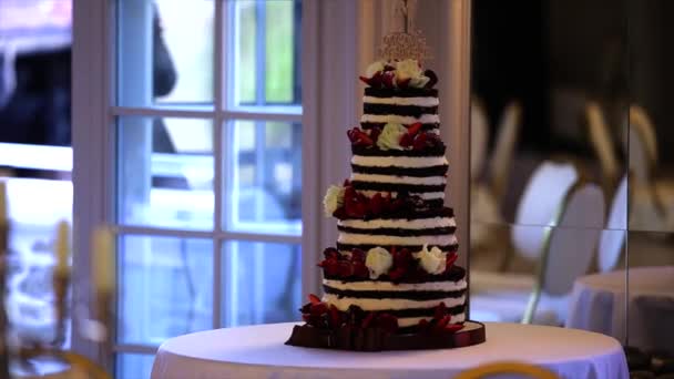 Wedding Cake Decoraited With Berries Wedding Cake Decoraited With Berries