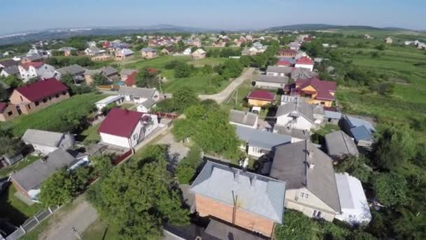 Vista aérea de la aldea de Ucrania. vista del dron . — Vídeo de stock