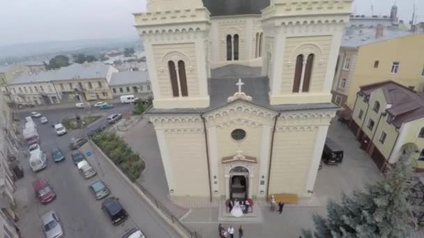 Igreja de St. Paraskeva em Chernivtsi — Vídeo de Stock