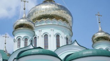 Katedral Ukrayna altın kubbesi