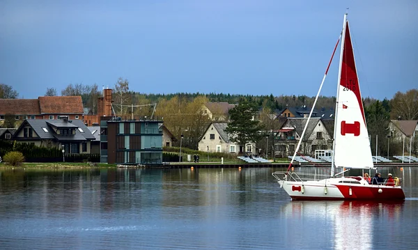 Eğlence göl Galve Litvanya üzerinde.
