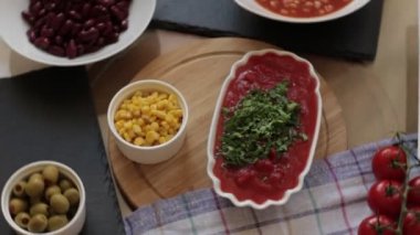 Meksika salatası ürünleri