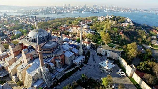 Flygvy över Istanbul — Stockfoto