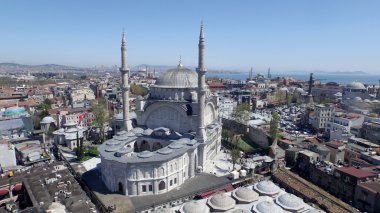 İstanbul şehrinin hava manzarası, hindi