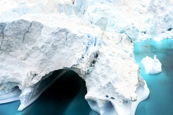 Icebergs on arctic ocean in Ilulissat, Groenlandia — Foto de Stock