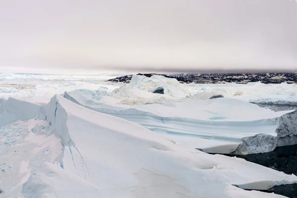 Eisberge auf dem arktischen Ozean in ilulissat, Grönland — Stockfoto