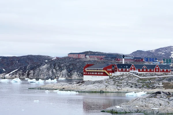 Vida tradicional da cidade de Ilulissat na Groenlândia — Fotografia de Stock