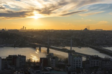Istanbul hava görünümünün günbatımı Zamanı