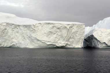 Ilulissat buz, Grönland için kutup okyanus üzerinde buzullar vardır