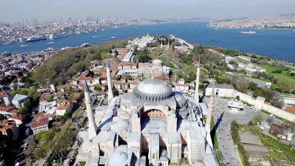 Luftaufnahme der Stadt Istanbul — Stockfoto