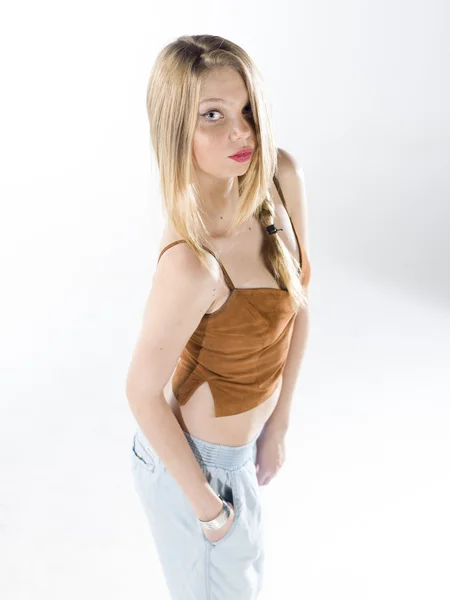 Hermoso joven rubia chica retrato — Foto de Stock