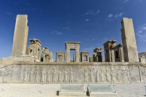 Monumenti storici a persapolis, Shiraz, Iran. settembre 13, 2016 . — Foto Stock
