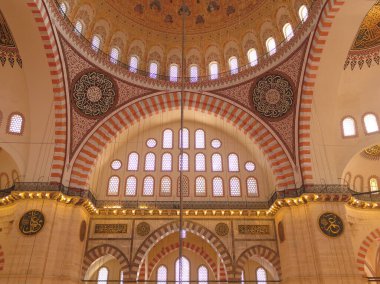 İstanbul 'daki Süleyman Camii' nin içinde ya da içinde